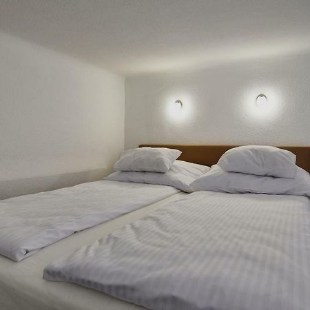 Heart Of Downtown Apartment Budapest Exterior foto