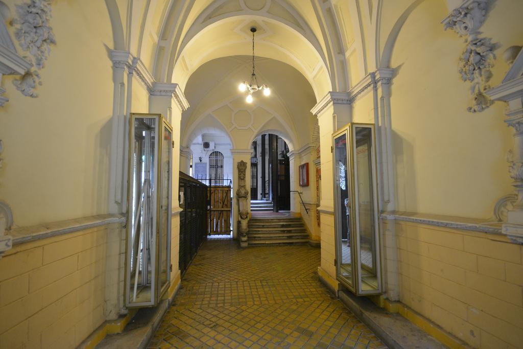 Heart Of Downtown Apartment Budapest Exterior foto