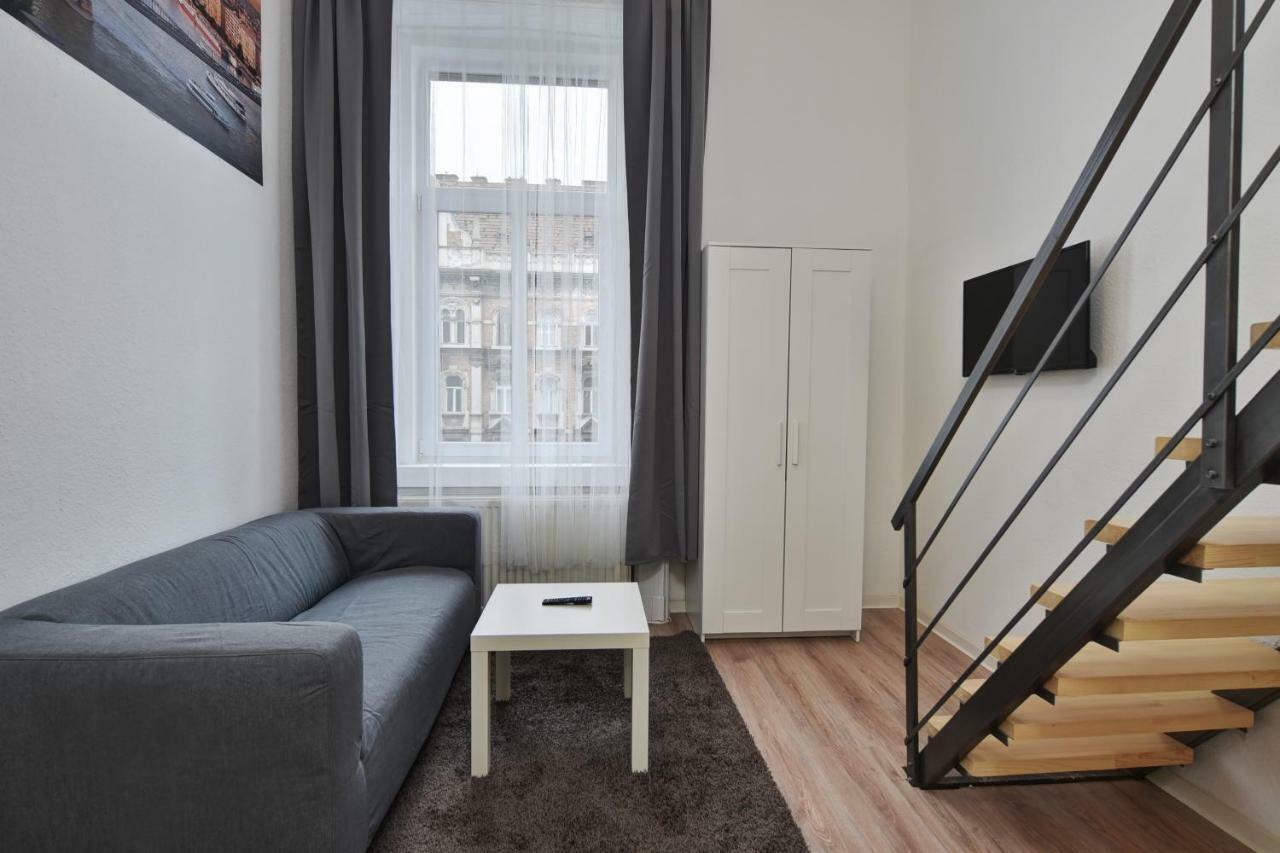 Heart Of Downtown Apartment Budapest Exterior foto