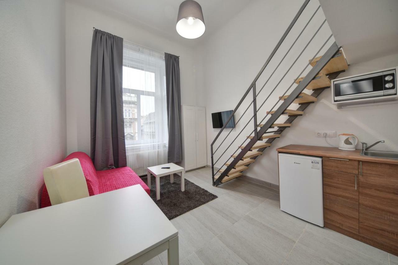 Heart Of Downtown Apartment Budapest Exterior foto