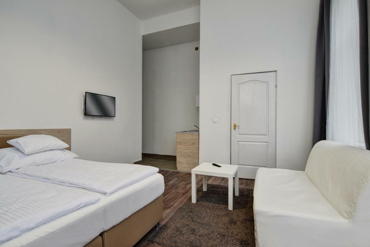 Heart Of Downtown Apartment Budapest Exterior foto